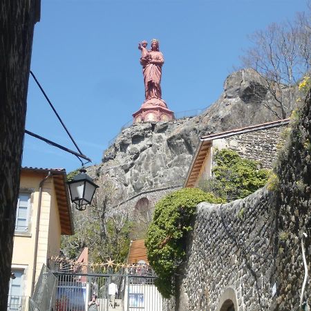 Ferienwohnung Le Petit St Clair Le Puy-en-Velay Exterior foto