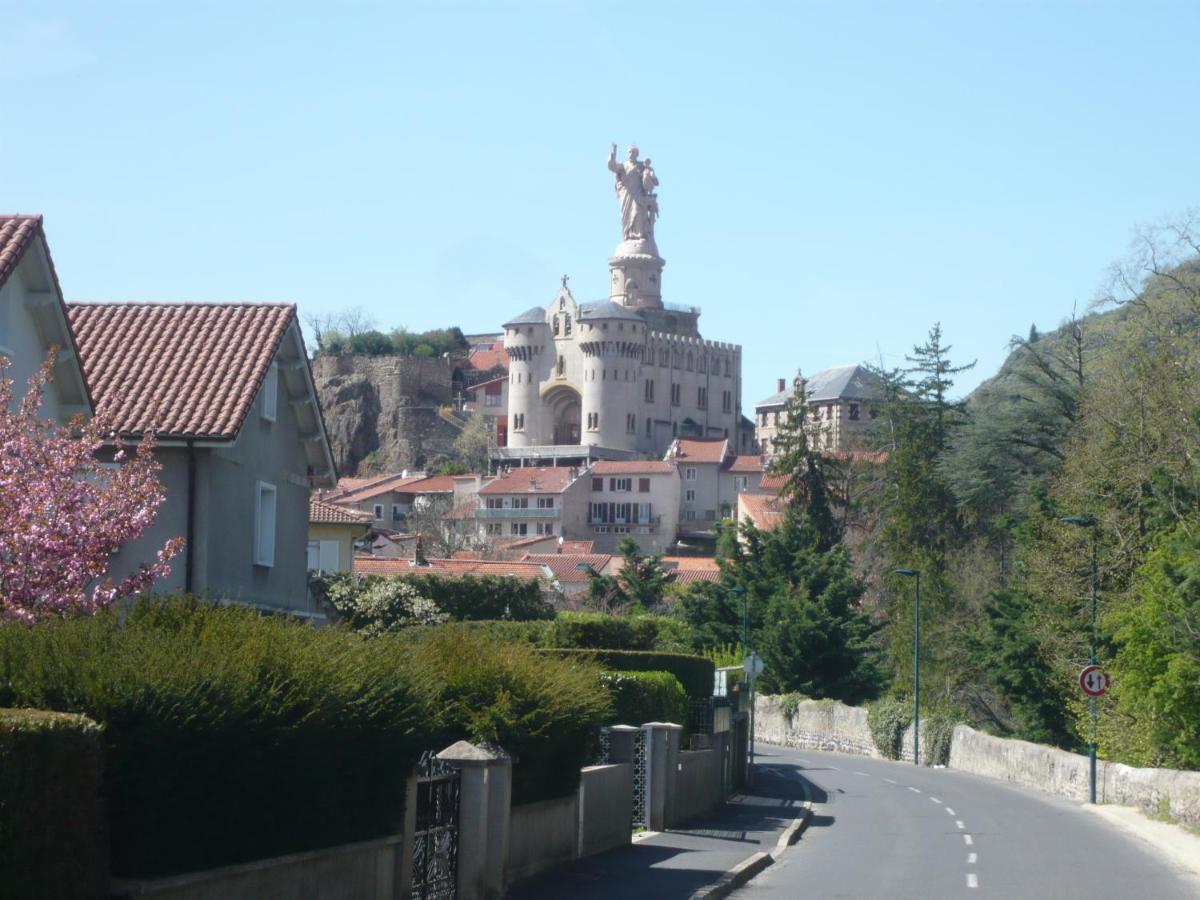 Ferienwohnung Le Petit St Clair Le Puy-en-Velay Exterior foto